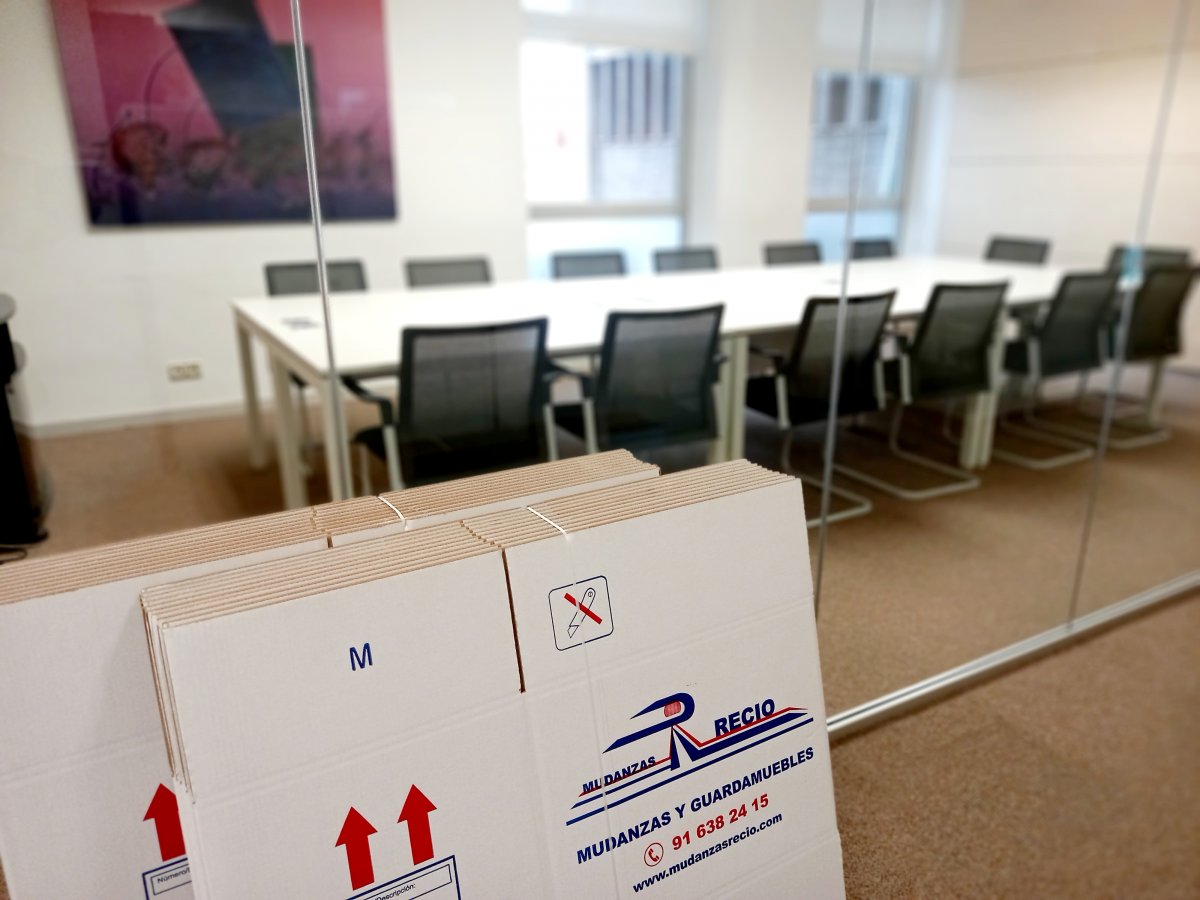 Mudanzas de oficinas en Las Rozas Mudanzas de empresa en Las Rozas