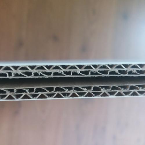 Caja grande para cosas no pesadas